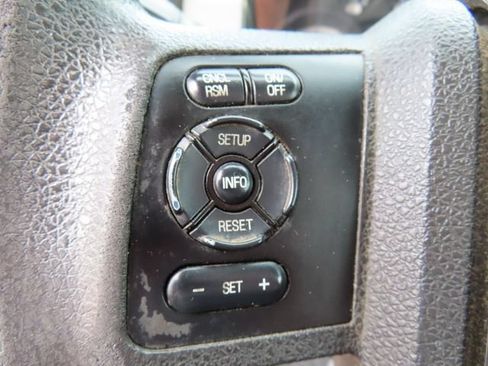 Used 2016 Ford F250 XL w/ XL Appearance Package AWD/4WD image 26