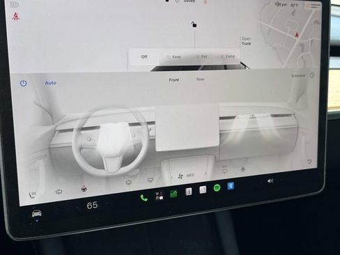 Used 2023 Tesla Model Y 2WD image 22