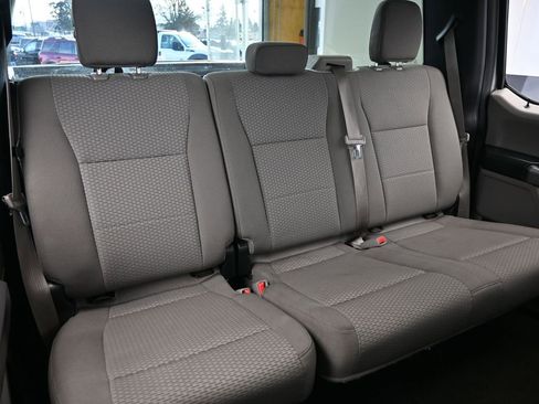 Used 2017 Ford F150 XLT image 29