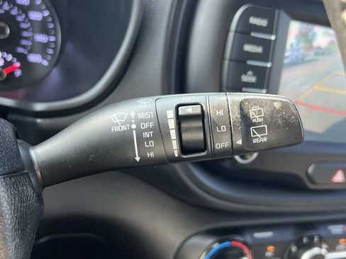 Used 2021 Kia Soul X-Line FWD image 28