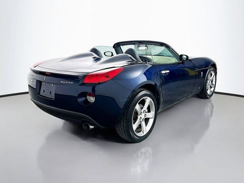 Used 2007 Pontiac Solstice Convertible w/ Premium Package RWD image 7