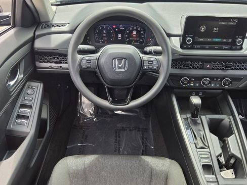 Used 2025 Honda Accord LX image 12