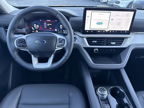 New 2026 Ford Explorer Active w/ Active Comfort Package image 22