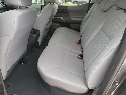 Used 2021 Toyota Tacoma SR5 w/ SR5 Appearance Package (SM) RWD image 13