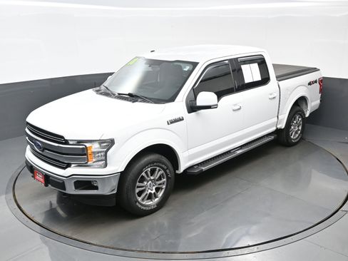 Used 2018 Ford F150 Lariat w/ Trailer Tow Package AWD/4WD image 33