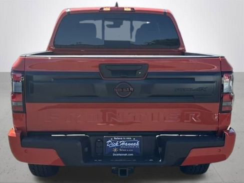 New 2025 Nissan Frontier PRO-4X w/ Pro Convenience Package image 8