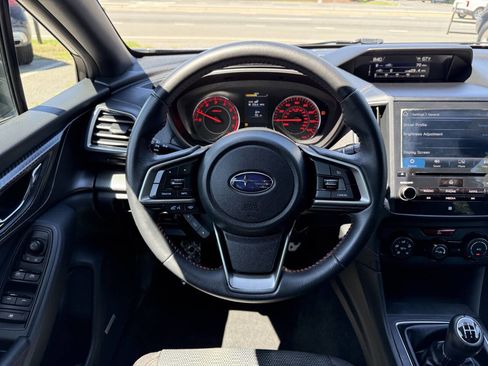 Used 2018 Subaru Impreza 2.0i Sport AWD/4WD image 18