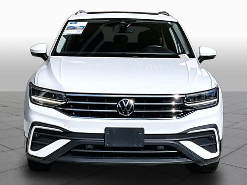 Used 2022 Volkswagen Tiguan SE AWD/4WD image 4
