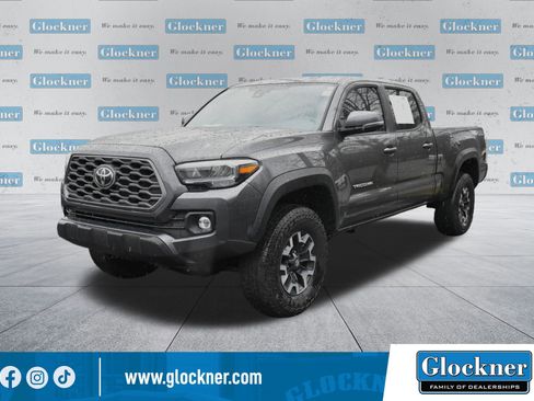 Used 2022 Toyota Tacoma TRD Off-Road image 1