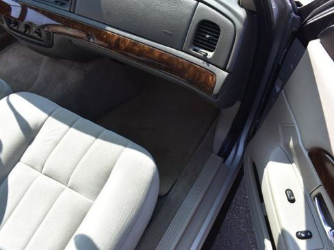 Used 2007 Mercury Grand Marquis GS RWD image 11