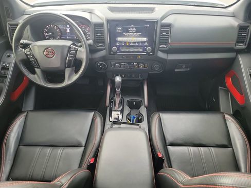 Used 2023 Nissan Frontier PRO-4X w/ Pro-4X Premium Package AWD/4WD image 10