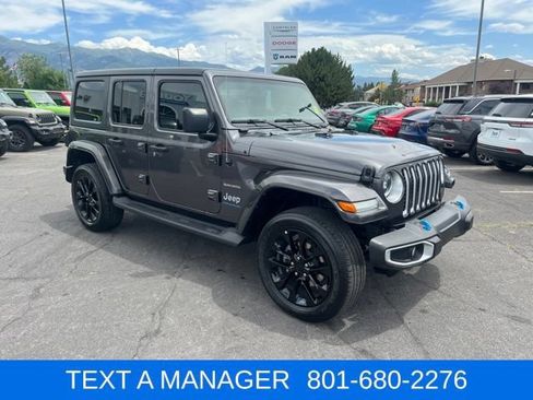 Used 2023 Jeep Wrangler Unlimited Sahara AWD/4WD image 7
