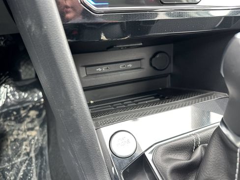 New 2026 Volkswagen Taos SE AWD/4WD image 54
