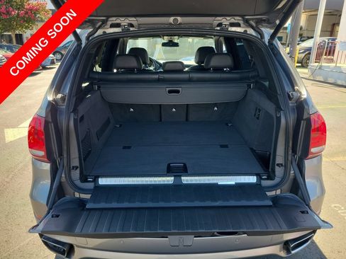 Used 2018 BMW X5 xDrive40e w/ M Sport Package AWD/4WD image 12