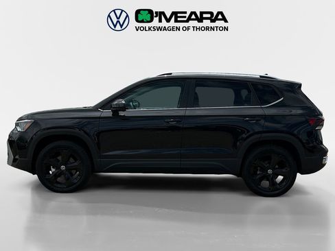 New 2025 Volkswagen Taos SEL image 2