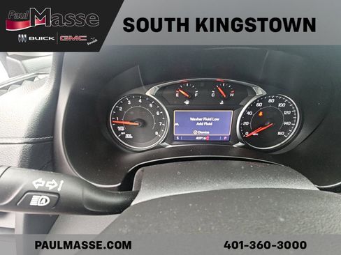 Used 2022 GMC Terrain SLE w/ Driver Convenience Package image 3