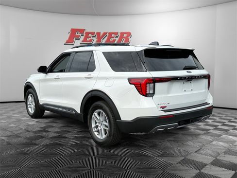 New 2025 Ford Explorer Active w/ Active Comfort Package image 5