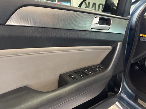 Used 2015 Hyundai Sonata Sport 2.0T image 27