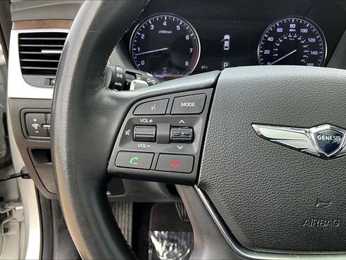 Used 2017 Genesis G80 3.8 w/ Option Group 03 image 25