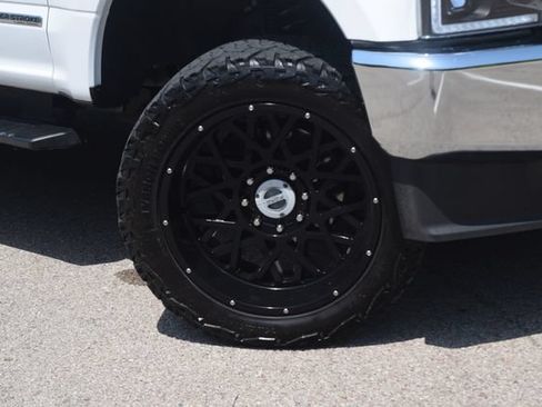 Used 2022 Ford F250 XLT w/ FX4 Off-Road Package AWD/4WD image 28