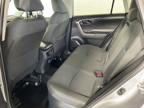 Used 2023 Toyota RAV4 LE AWD/4WD image 19
