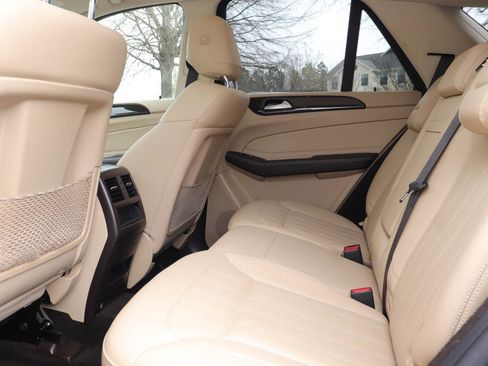 Used 2017 Mercedes-Benz GLE 350 image 7