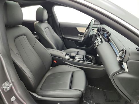 Used 2023 Mercedes-Benz CLA 250 image 26