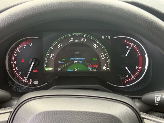 Used 2025 Toyota RAV4 XLE AWD/4WD image 21