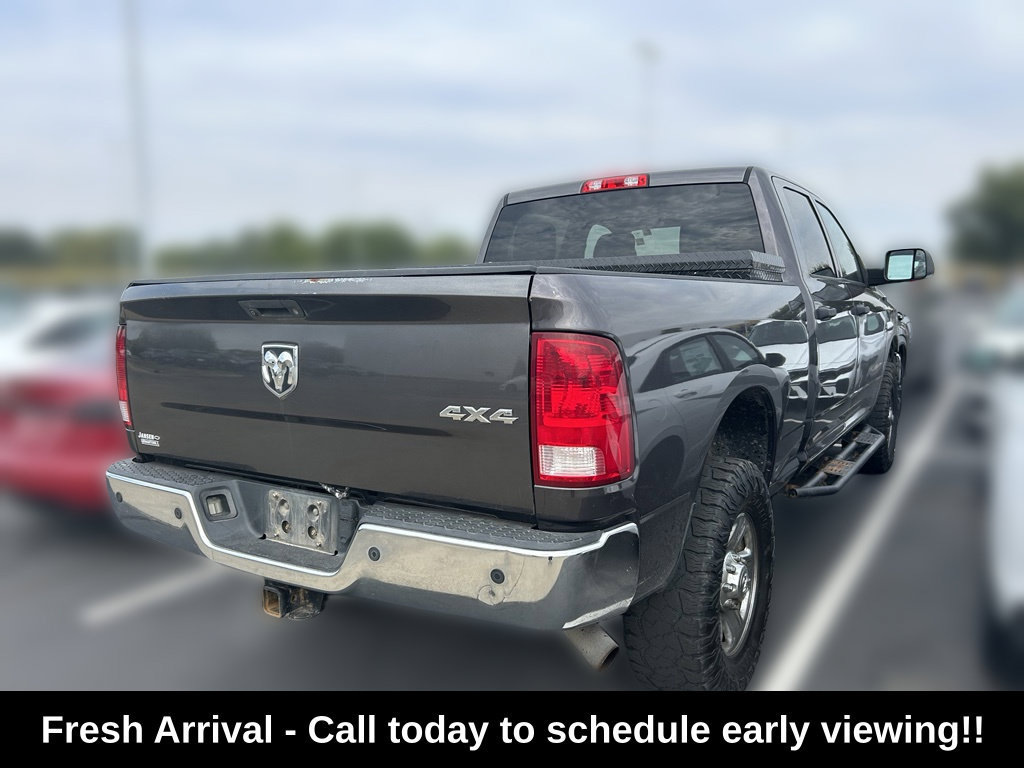 Used 2016 RAM 2500 Tradesman w/ Chrome Appearance Group AWD/4WD image 3