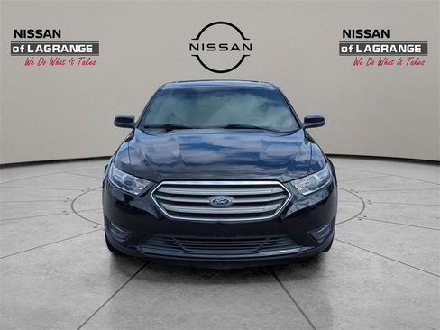 Used 2017 Ford Taurus SEL w/ Equipment Group 201A image 2
