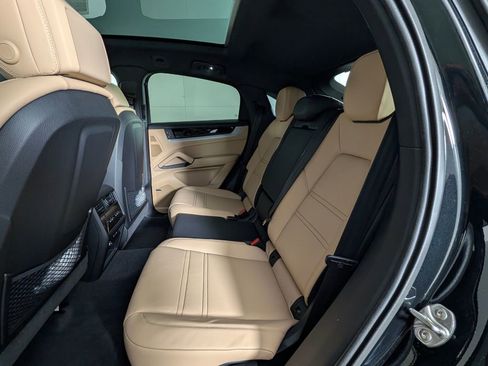 New 2026 Porsche Cayenne Coupe image 24