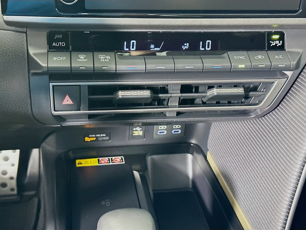 Certified 2026 Toyota Camry SE w/ Convenience Package FWD image 16