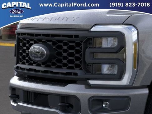 New 2025 Ford F250 Lariat w/ Lariat Ultimate Package image 17