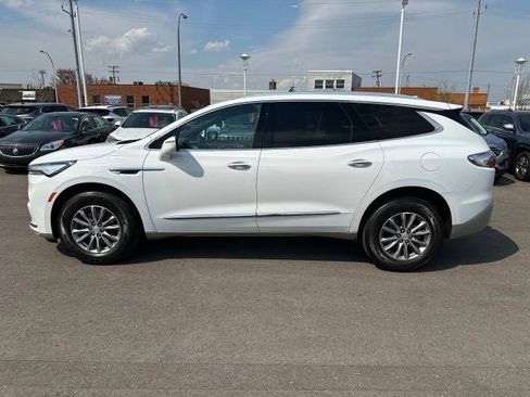 Used 2022 Buick Enclave Essence w/ LPO, Floor Liner Package image 32