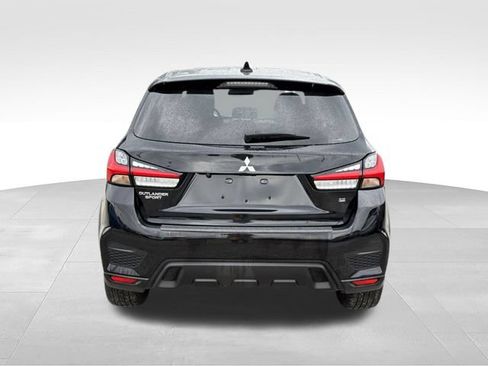 Used 2023 Mitsubishi Outlander Sport SE AWD/4WD image 4