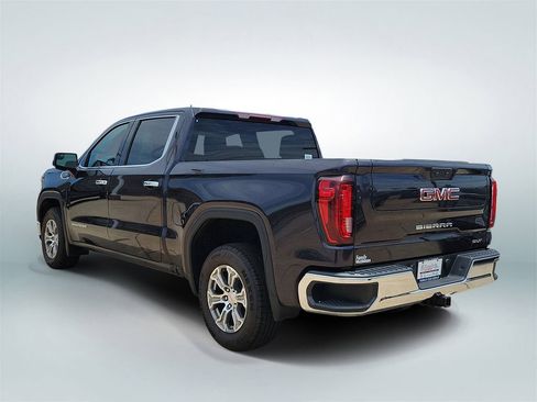 Used 2024 GMC Sierra 1500 SLT RWD image 4