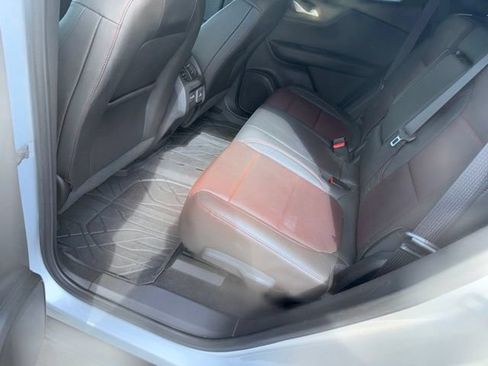 Used 2020 Chevrolet Blazer RS w/ LPO, Floor Liner Package FWD image 21