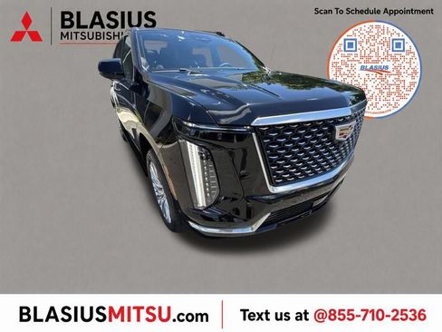 Used 2026 Cadillac Escalade Luxury AWD/4WD image 57
