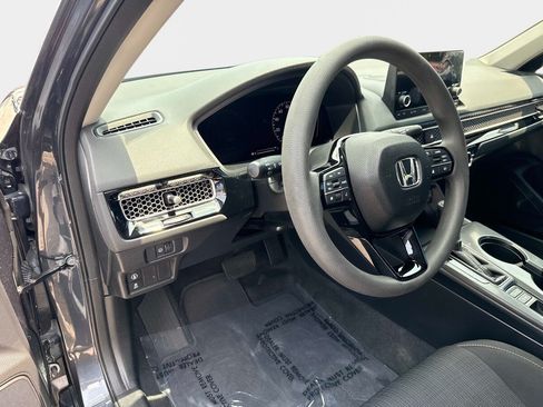 Used 2023 Honda Civic LX image 17