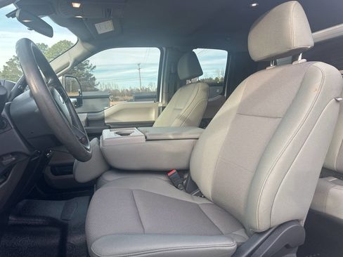 Used 2022 Ford F350 XL w/ Power Equipment Group image 10