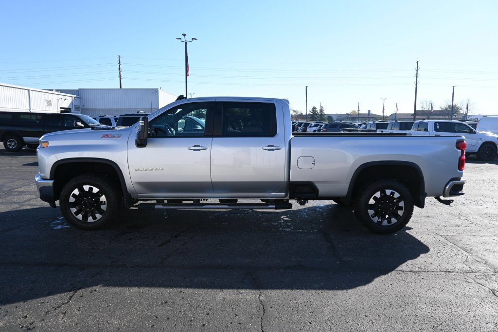 Used 2020 Chevrolet Silverado 3500 LT w/ All Star Edition AWD/4WD image 14