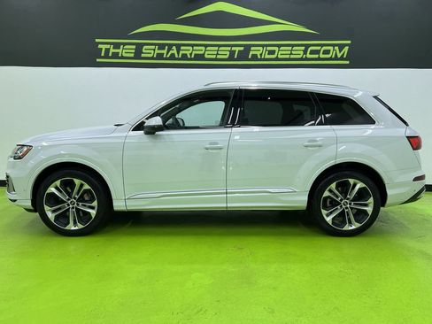 Used 2022 Audi Q7 3.0T Premium Plus w/ Premium Plus Package AWD/4WD image 6