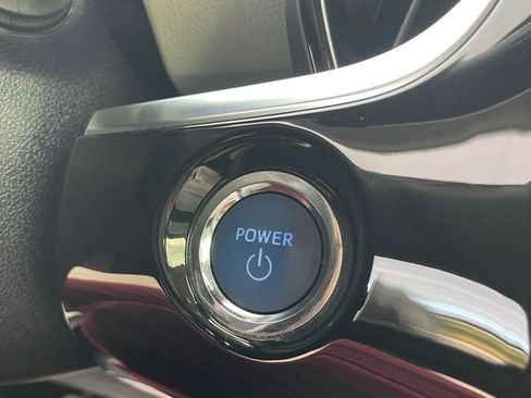 Used 2017 Toyota Prius Prime Premium FWD image 14