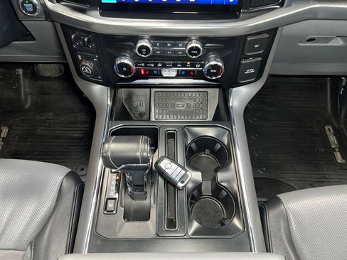 Used 2023 Ford F150 Lariat w/ Equipment Group 502A High image 19