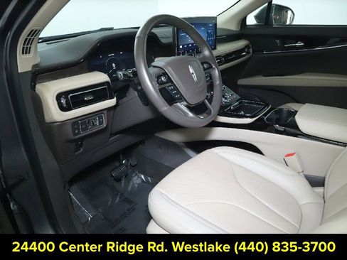 Certified 2022 Lincoln Nautilus Reserve AWD/4WD image 18