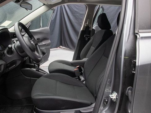 New 2025 Nissan Kicks Play S image 27