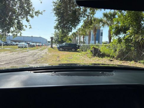 Used 2025 Hyundai Palisade SEL FWD image 17