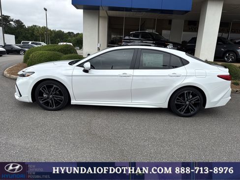 Used 2026 Toyota Camry XSE FWD image 2
