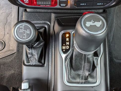 Certified 2024 Jeep Wrangler Unlimited Rubicon image 16