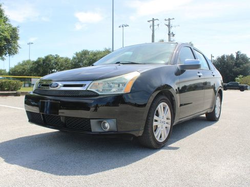 Used 2011 Ford Focus SEL w/ 301A Rapid Spec Order Code FWD image 5